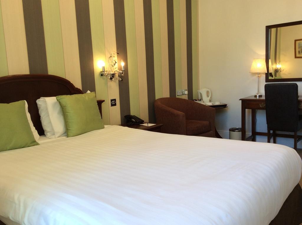 Bedford Hotel Tavistock  Ngoại thất bức ảnh